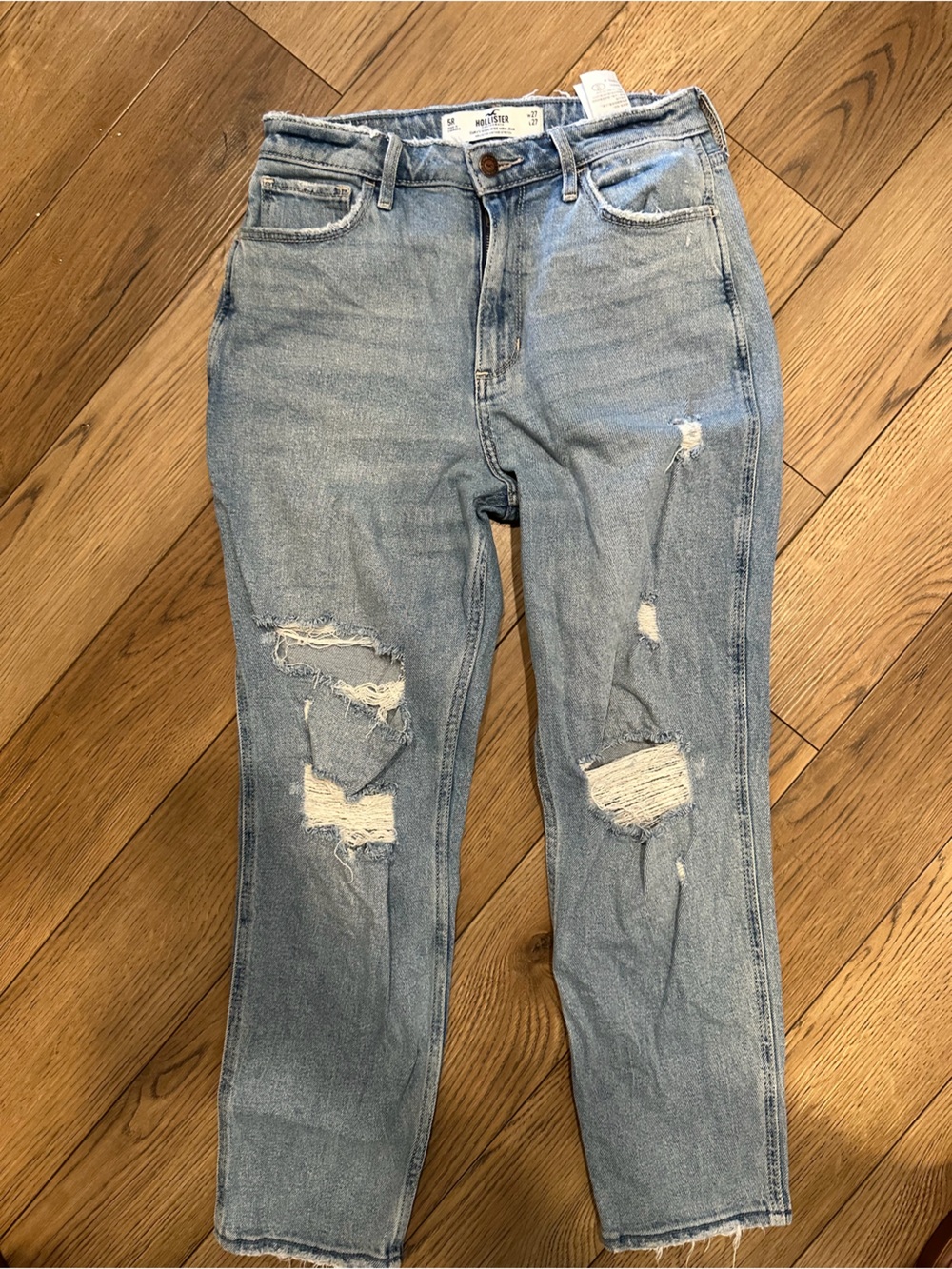 Hollister Light Blue Distressed Straight-Leg mom Jeans